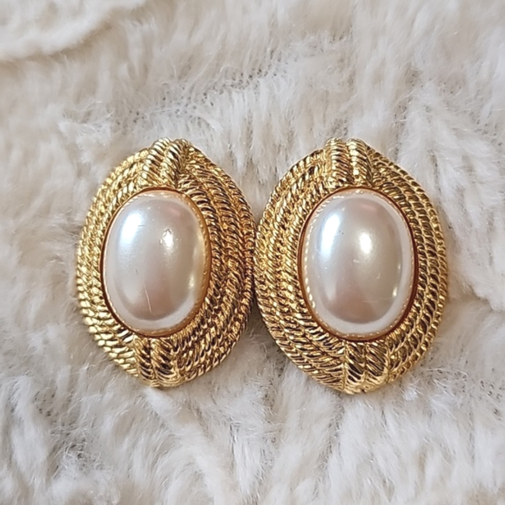 Givenchy Vintage Goldtone Faux Pearl Clip on earrings